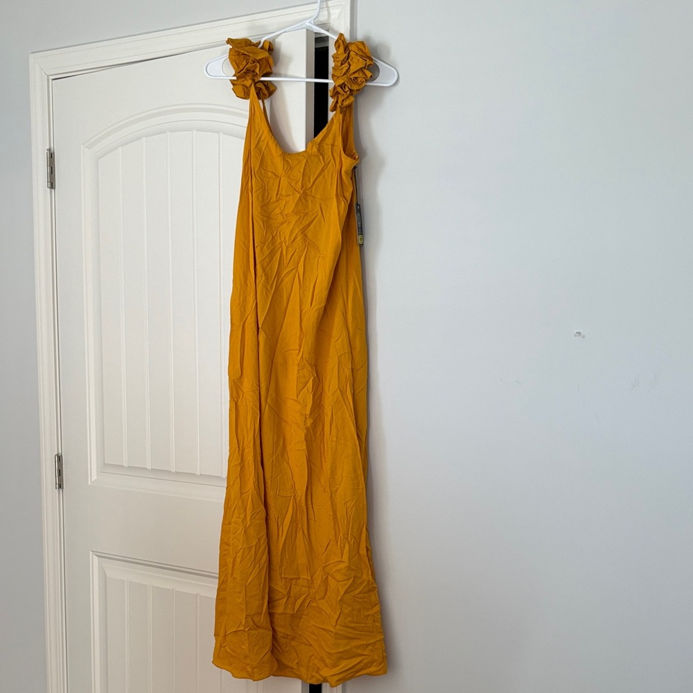 Vince Camuto Golden Maxi Dress
